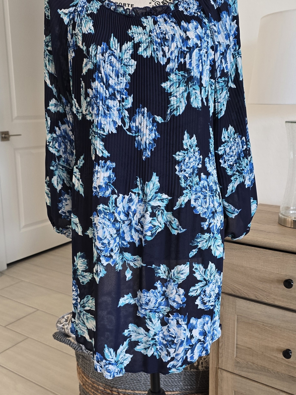 Navy Blue Floral Pleated Long-Sleeve Womens Dress